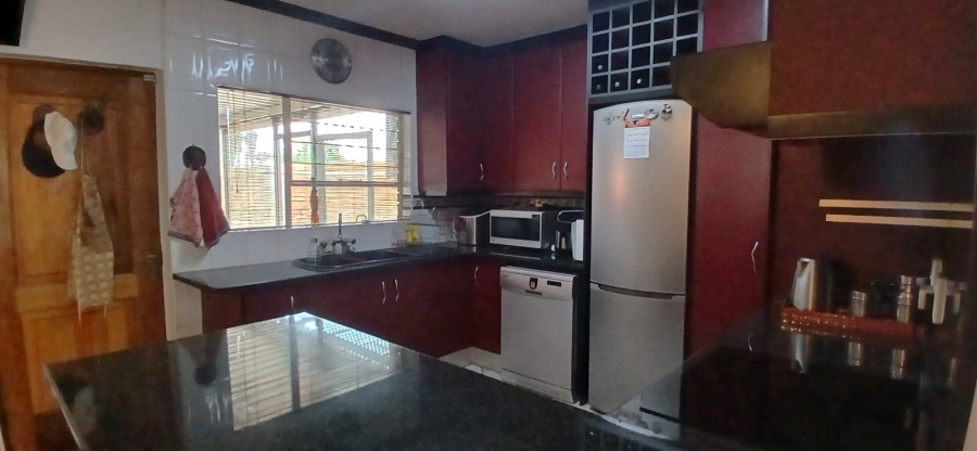 3 Bedroom Property for Sale in Bardene Gauteng