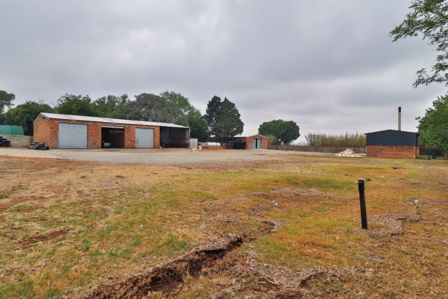 Commercial Property for Sale in Grootvaly Gauteng