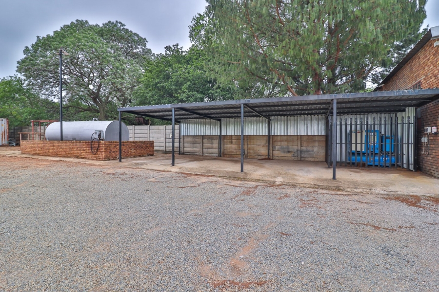 Commercial Property for Sale in Grootvaly Gauteng