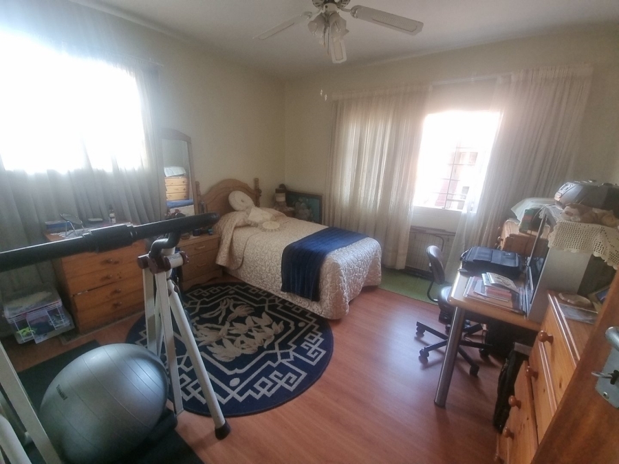 1 Bedroom Property for Sale in Zwartkop Gauteng