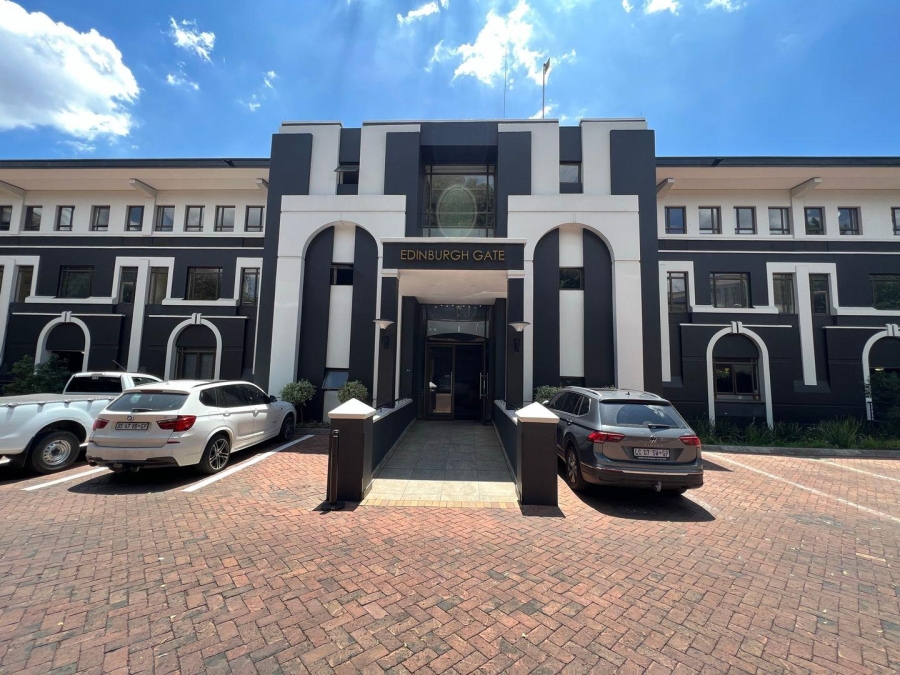 To Let commercial Property for Rent in Hyde Park Gauteng