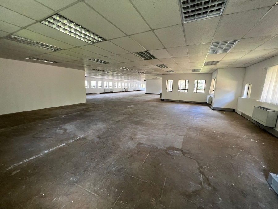 To Let commercial Property for Rent in Hyde Park Gauteng