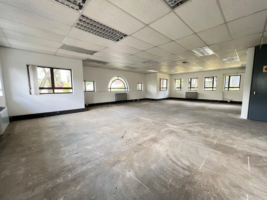 To Let commercial Property for Rent in Hyde Park Gauteng