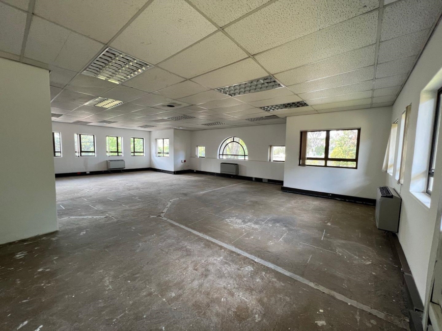 To Let commercial Property for Rent in Hyde Park Gauteng