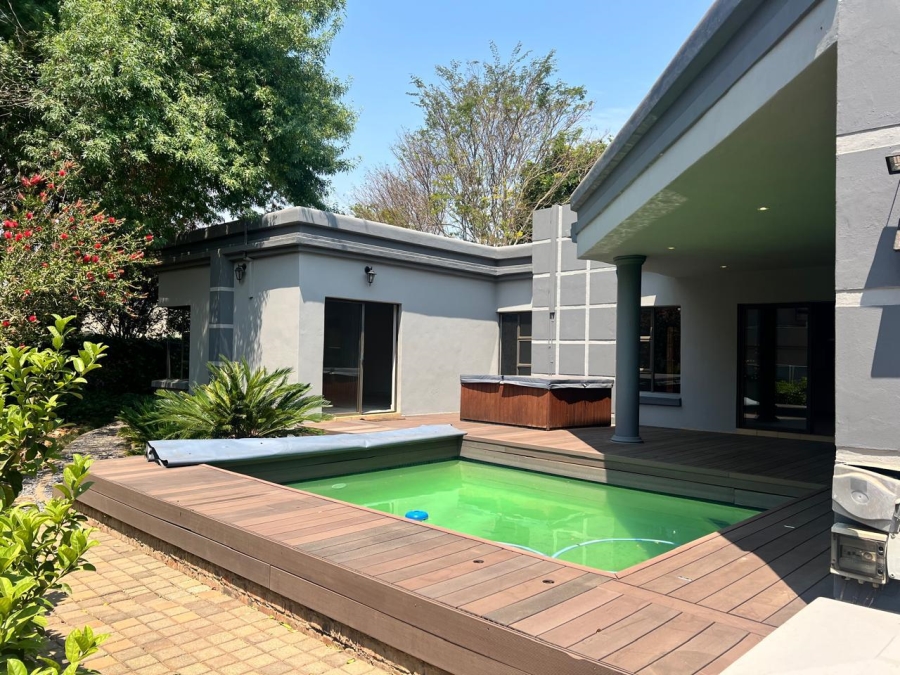 4 Bedroom Property for Sale in Midstream Estate Gauteng