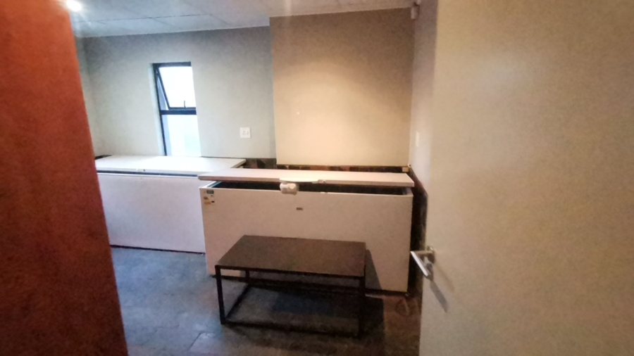 To Let commercial Property for Rent in Bramley Gauteng