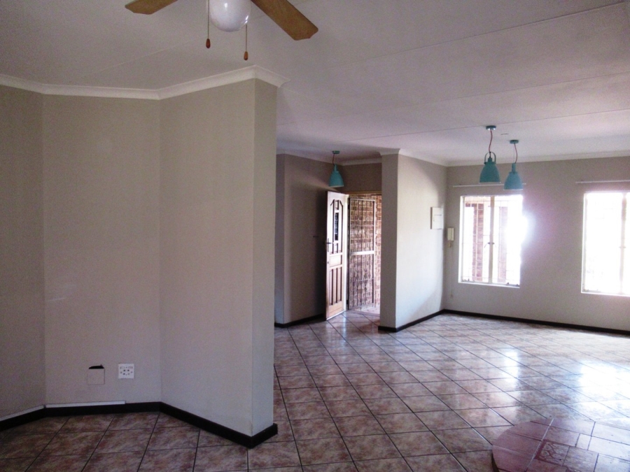 3 Bedroom Property for Sale in Erasmus Gauteng