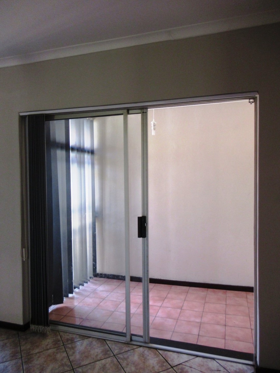 3 Bedroom Property for Sale in Erasmus Gauteng