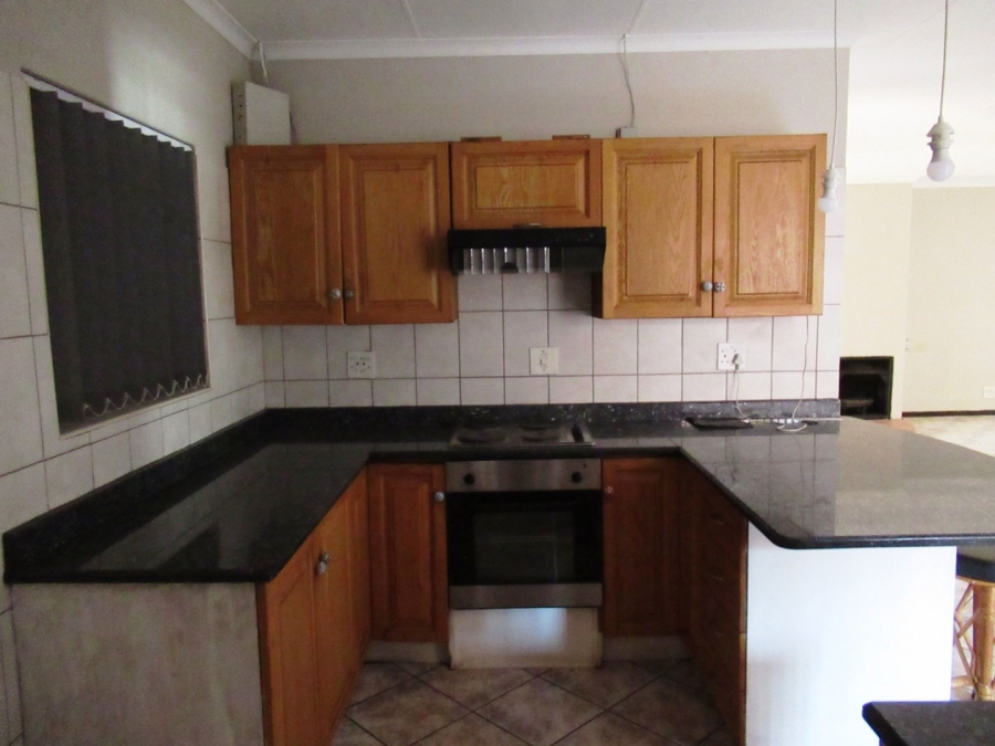 3 Bedroom Property for Sale in Erasmus Gauteng