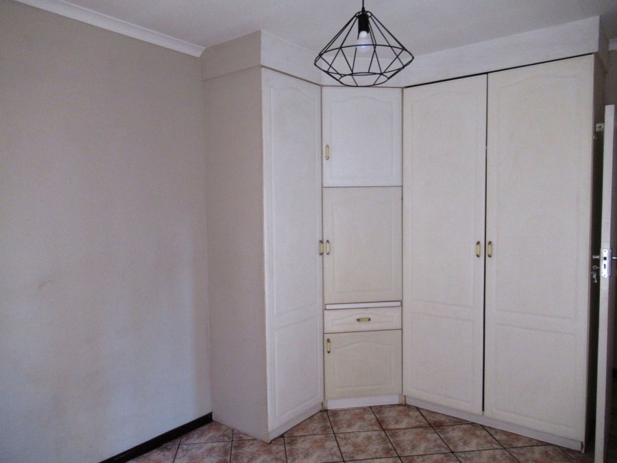 3 Bedroom Property for Sale in Erasmus Gauteng