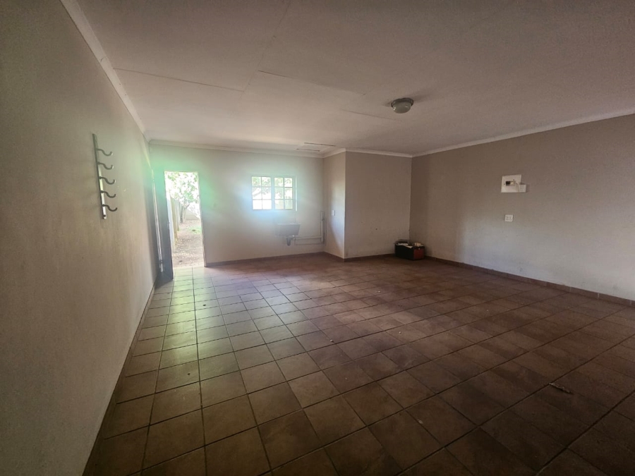 To Let 3 Bedroom Property for Rent in Rensburg Gauteng