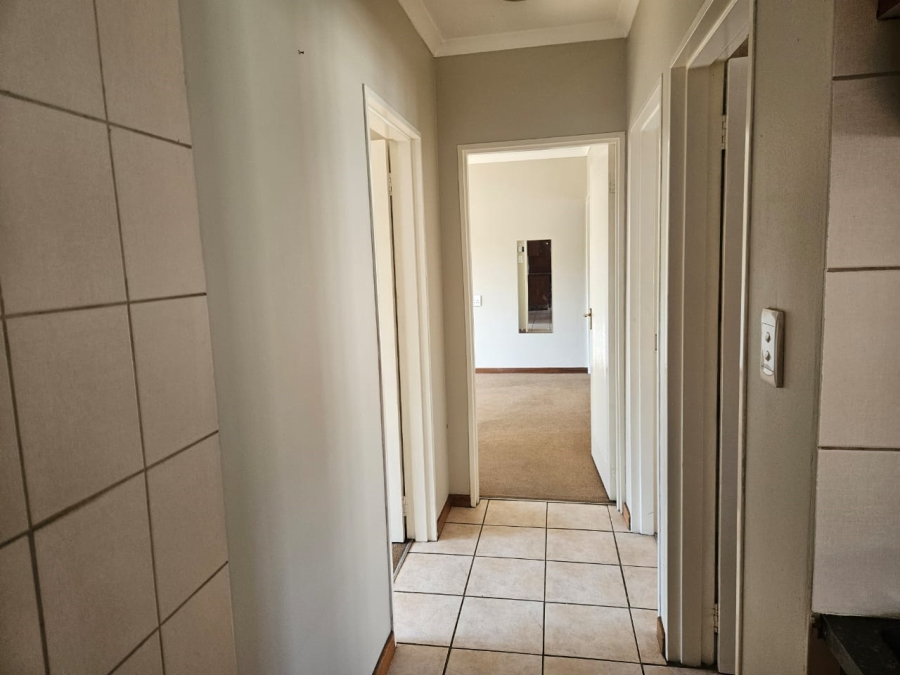 To Let 3 Bedroom Property for Rent in Rensburg Gauteng