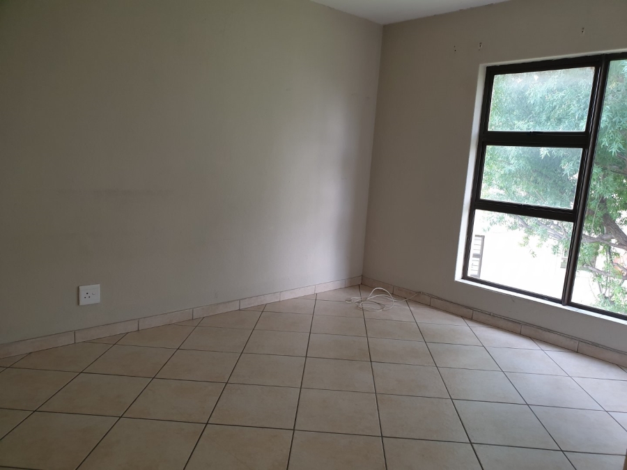 To Let 3 Bedroom Property for Rent in Jansenpark Gauteng