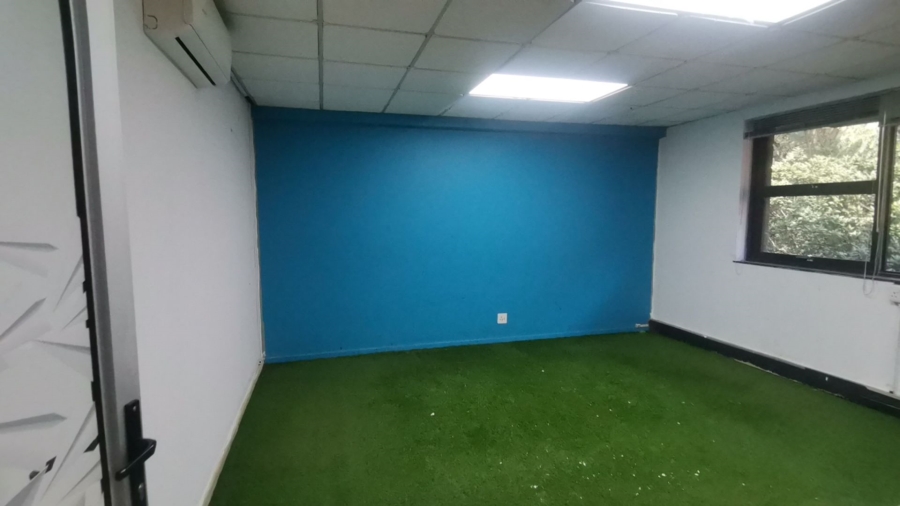 To Let commercial Property for Rent in Upper Houghton Gauteng