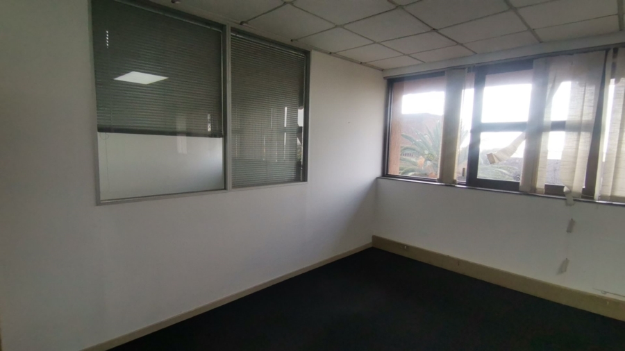 To Let commercial Property for Rent in Upper Houghton Gauteng