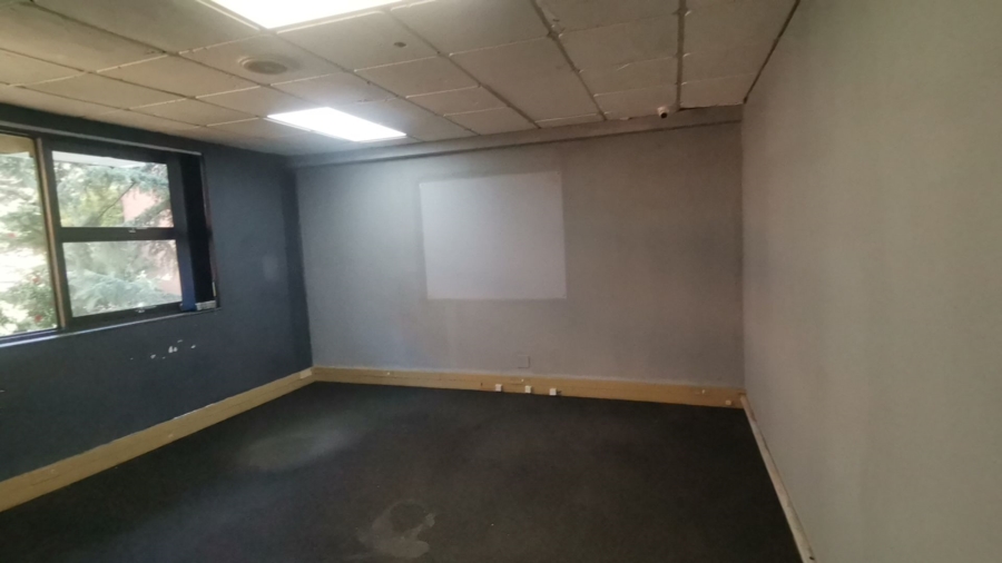 To Let commercial Property for Rent in Upper Houghton Gauteng