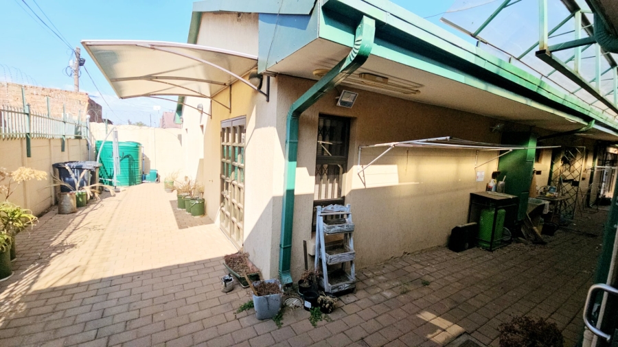 3 Bedroom Property for Sale in Laudium Gauteng