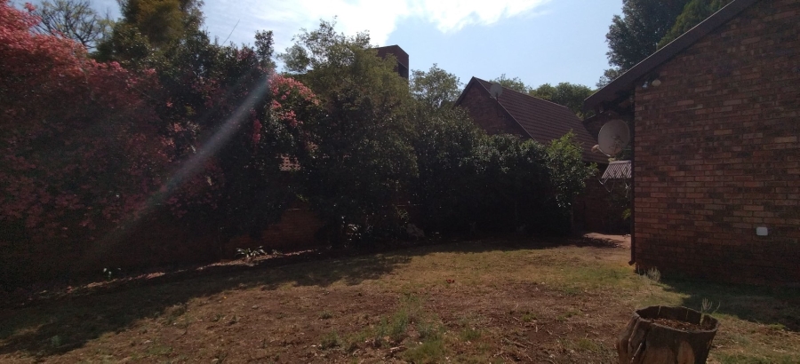 2 Bedroom Property for Sale in Zwartkop Gauteng