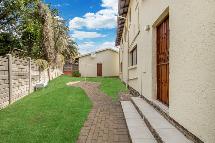 To Let 3 Bedroom Property for Rent in Randpark Ridge Gauteng