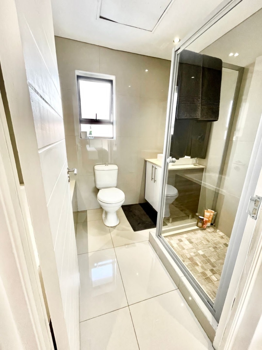  Bedroom Property for Sale in Edenvale Central Gauteng