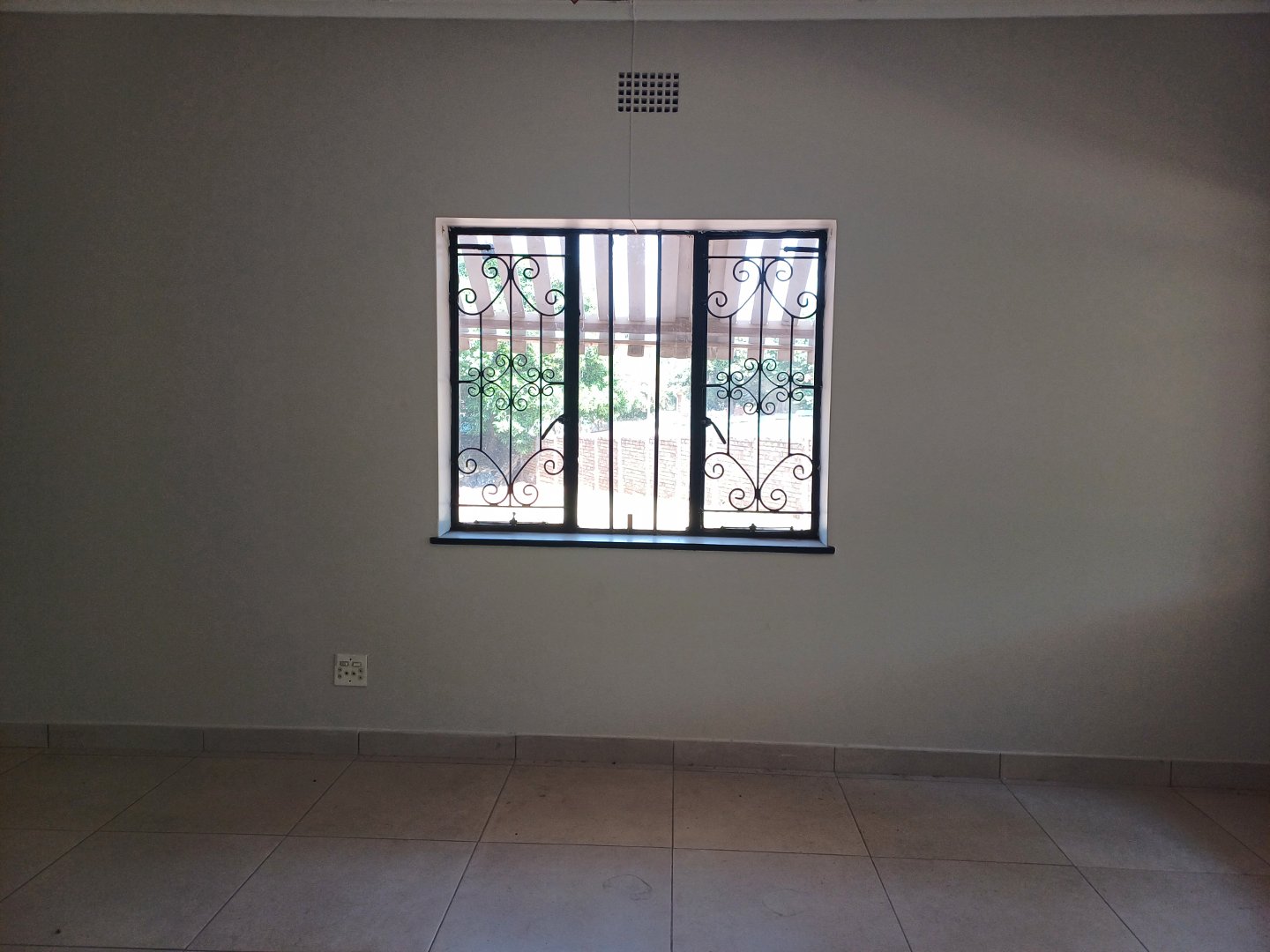 To Let 3 Bedroom Property for Rent in Cyrildene Gauteng