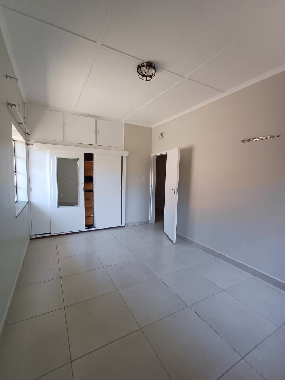 To Let 3 Bedroom Property for Rent in Cyrildene Gauteng