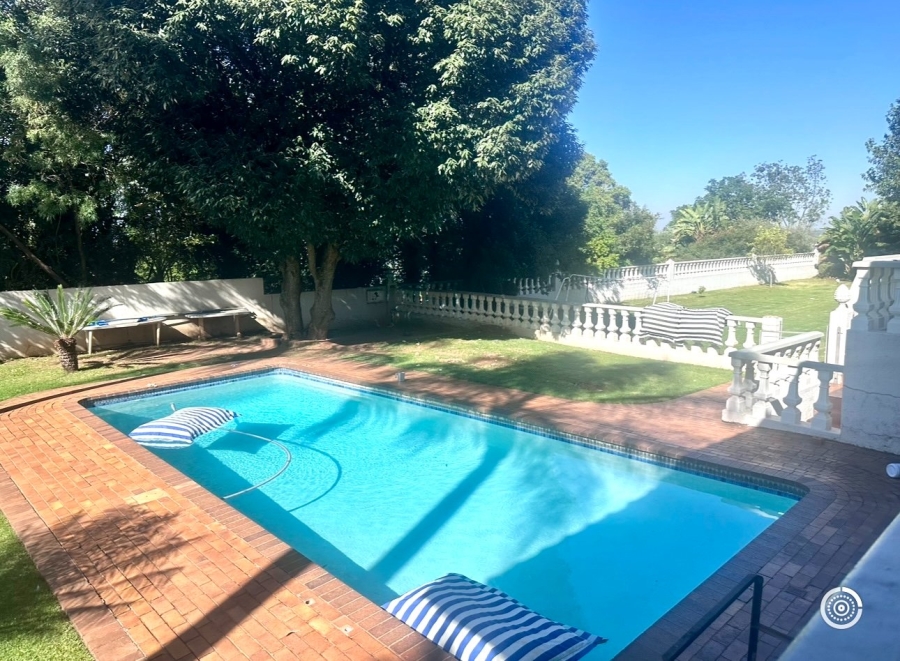 7 Bedroom Property for Sale in Waterkloof Ridge Gauteng