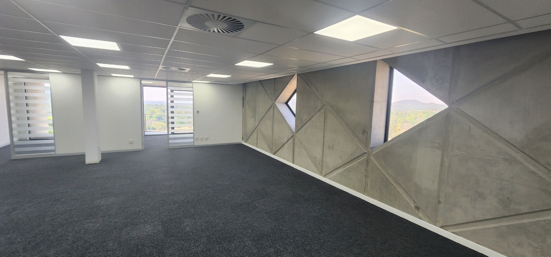 To Let commercial Property for Rent in Menlyn Gauteng