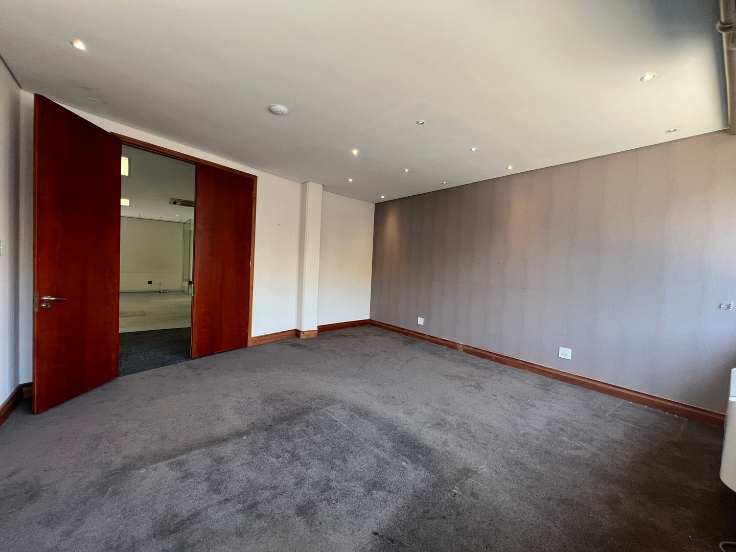 To Let commercial Property for Rent in Illovo Gauteng