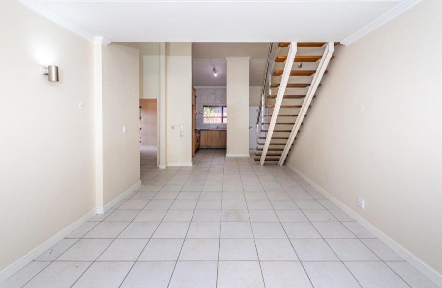 To Let 3 Bedroom Property for Rent in Morningside Ext 40 Gauteng