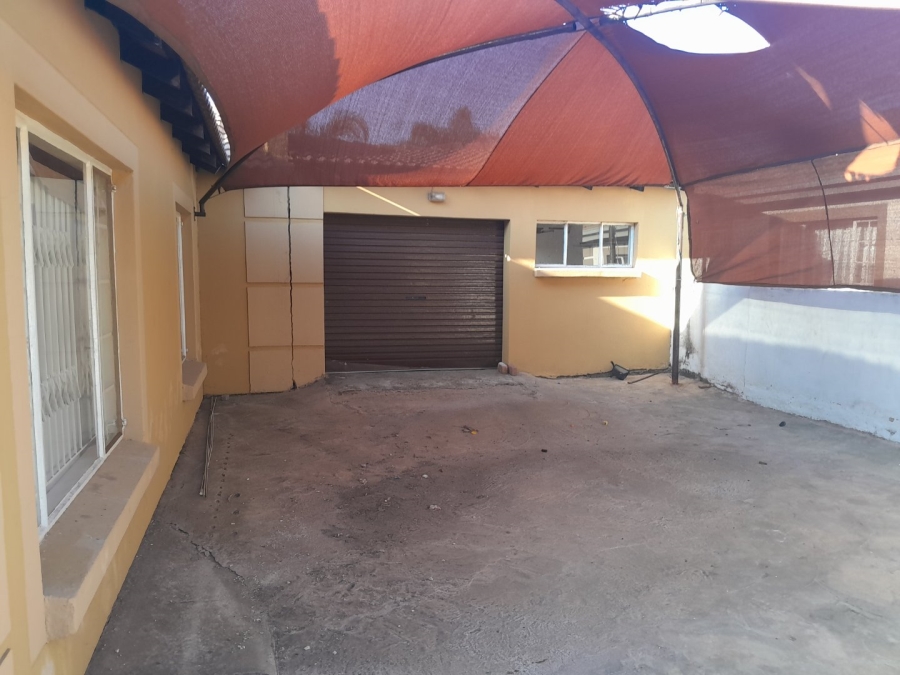 To Let 3 Bedroom Property for Rent in Nkwe Estate Gauteng