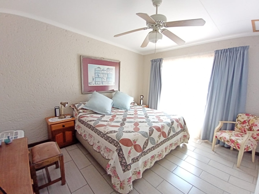 2 Bedroom Property for Sale in Paardekraal Gauteng