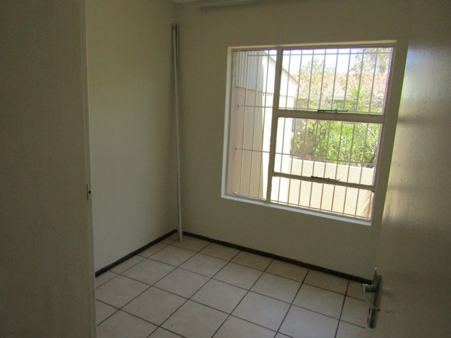 To Let 3 Bedroom Property for Rent in Winchester Hills Gauteng