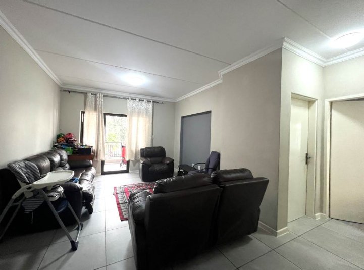 2 Bedroom Property for Sale in Broadacres Gauteng