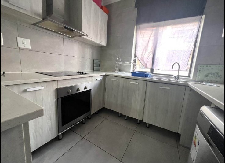 2 Bedroom Property for Sale in Broadacres Gauteng