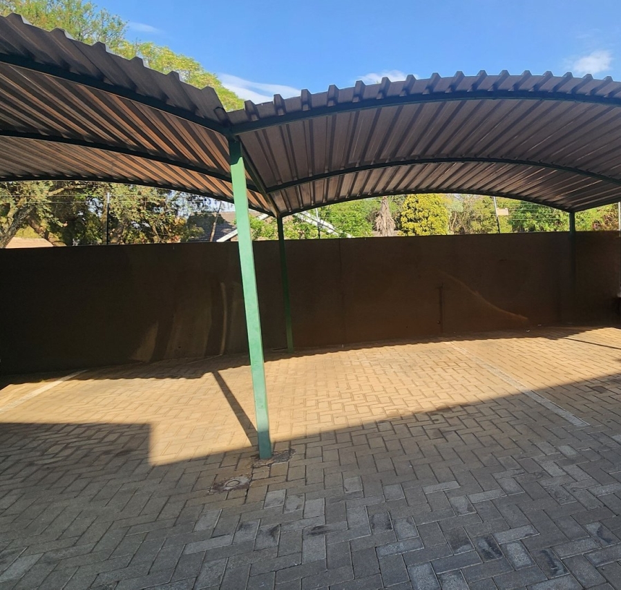 To Let 3 Bedroom Property for Rent in Wierda Park Gauteng