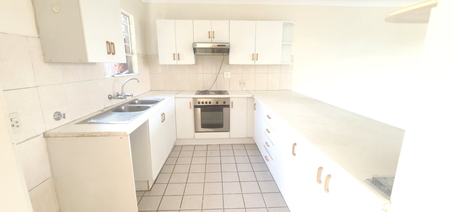 To Let 3 Bedroom Property for Rent in Wierda Park Gauteng