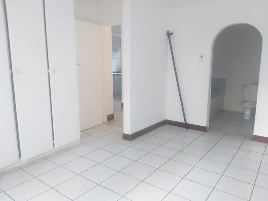 To Let 3 Bedroom Property for Rent in Bryanston Gauteng