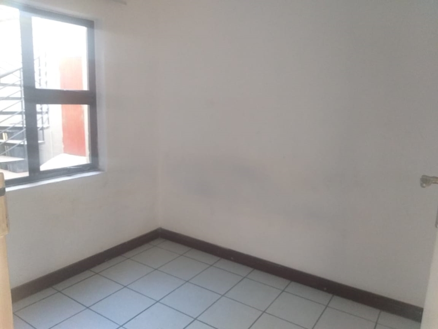 To Let 3 Bedroom Property for Rent in Bryanston Gauteng