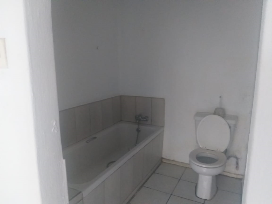 To Let 3 Bedroom Property for Rent in Bryanston Gauteng