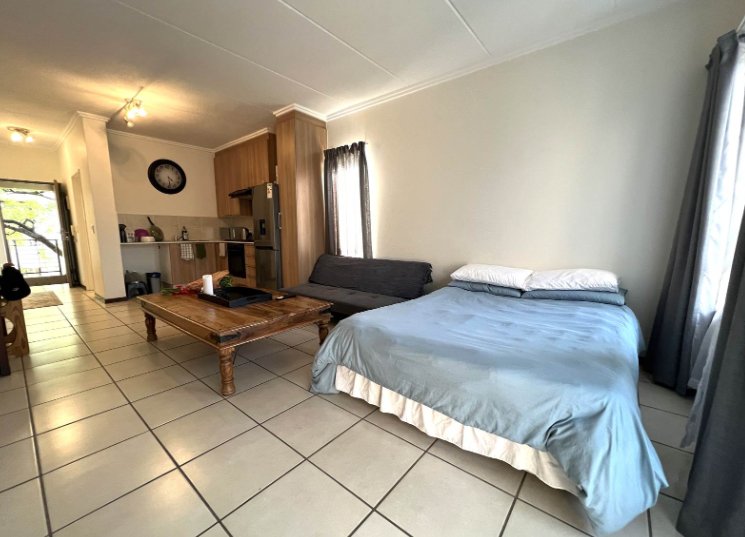 To Let  Bedroom Property for Rent in Paulshof Gauteng