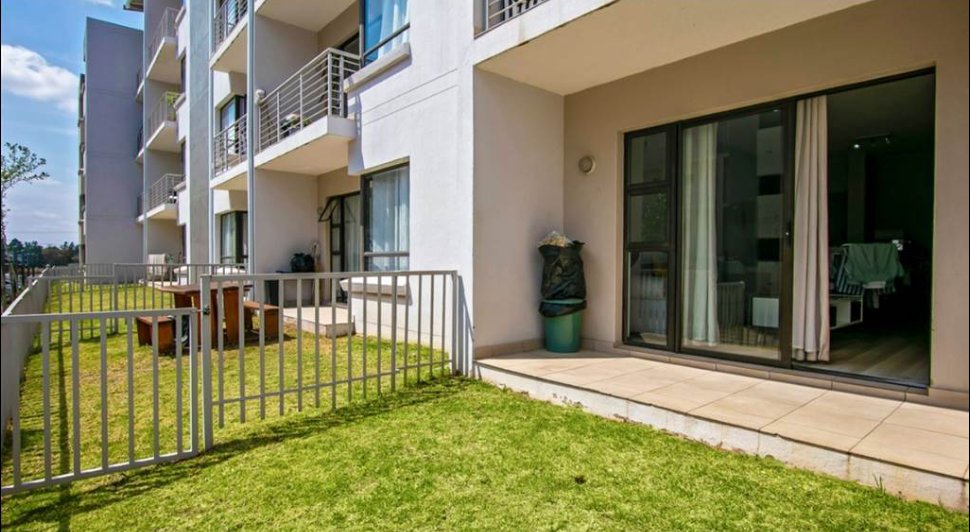 2 Bedroom Property for Sale in Broadacres Gauteng