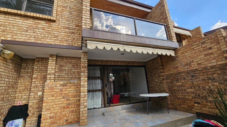 4 Bedroom Property for Sale in Bedford Gardens Gauteng