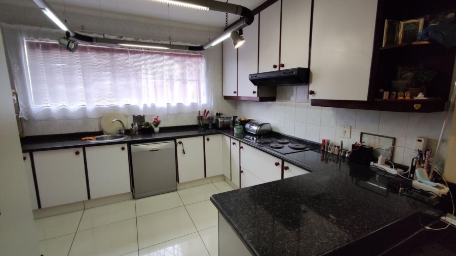 3 Bedroom Property for Sale in Laudium Ext 3 Gauteng