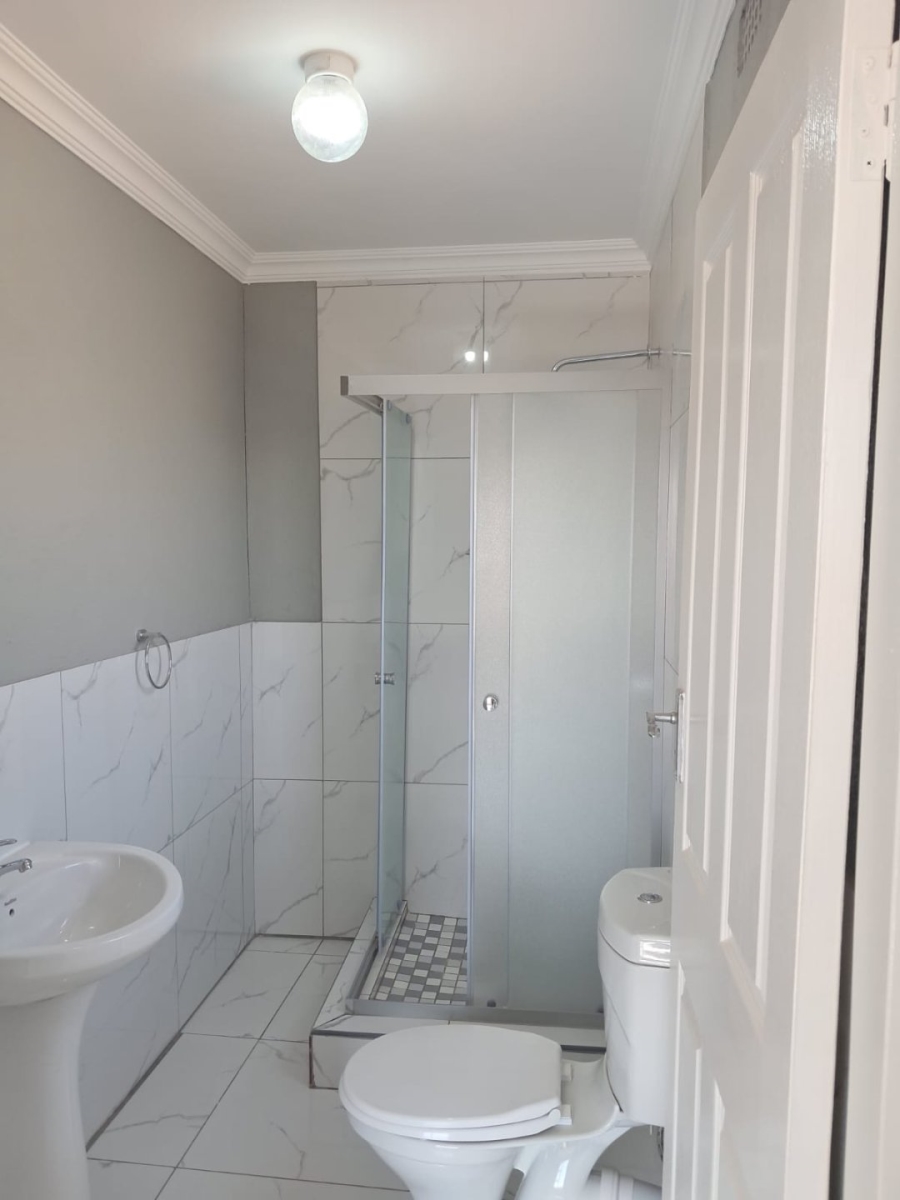 2 Bedroom Property for Sale in Sharon Park Gauteng