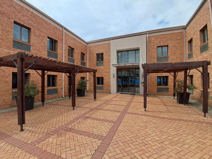 To Let commercial Property for Rent in Constantia Kloof Gauteng