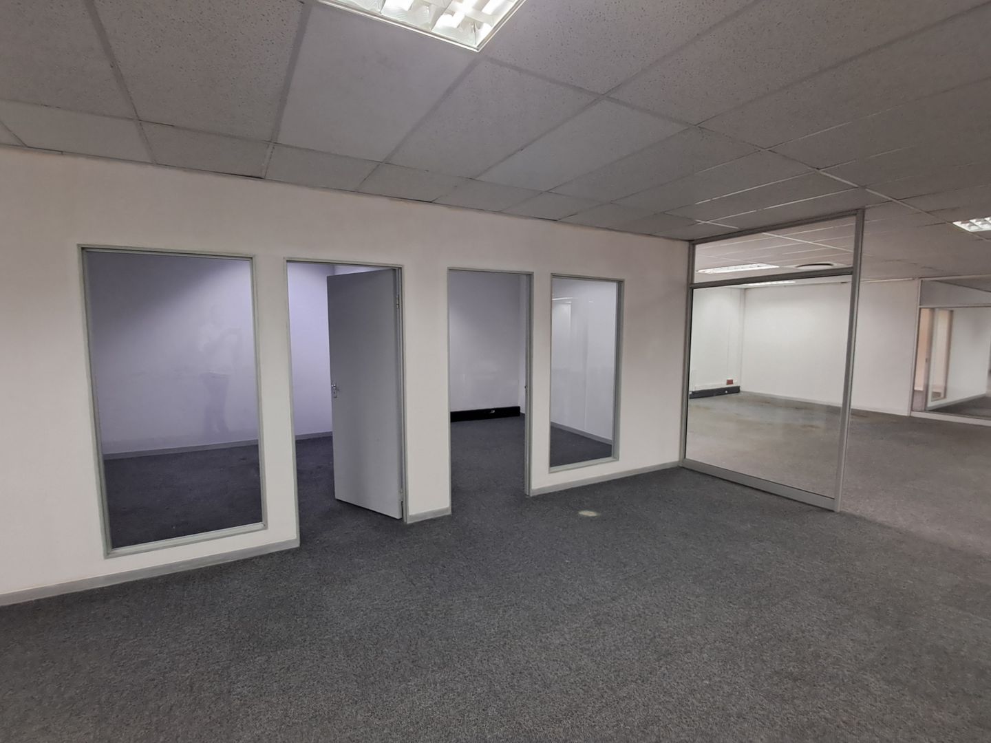 To Let commercial Property for Rent in Constantia Kloof Gauteng