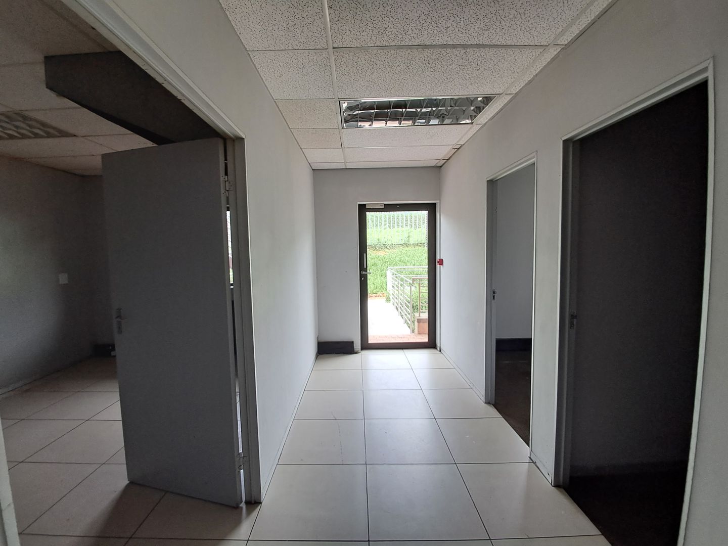 To Let commercial Property for Rent in Constantia Kloof Gauteng