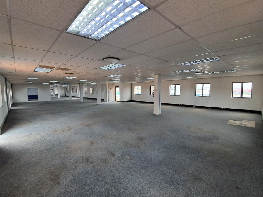 To Let commercial Property for Rent in Constantia Kloof Gauteng