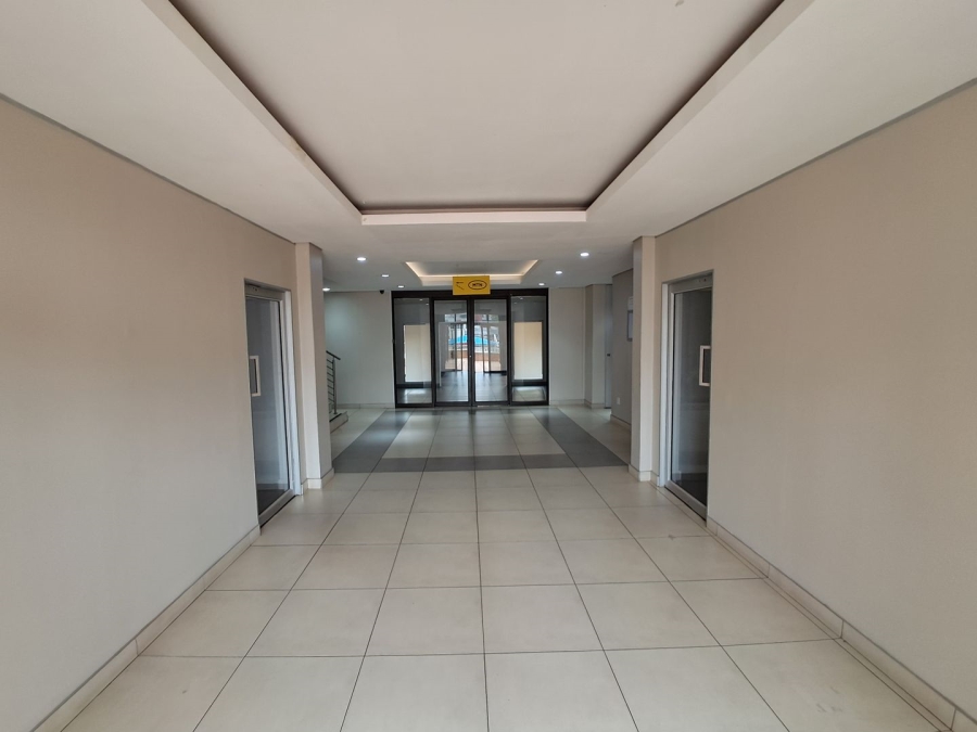 To Let commercial Property for Rent in Constantia Kloof Gauteng